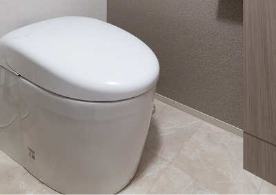 タンクレストイレ